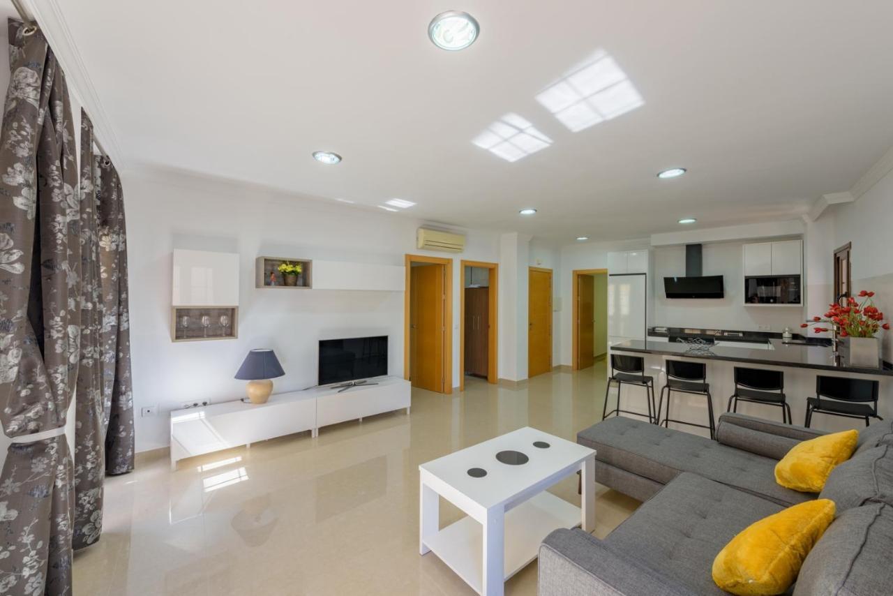 Apartamento Centrico Sibarys - 2 Dormitorios- Calle Pintada เนร์คา ภายนอก รูปภาพ