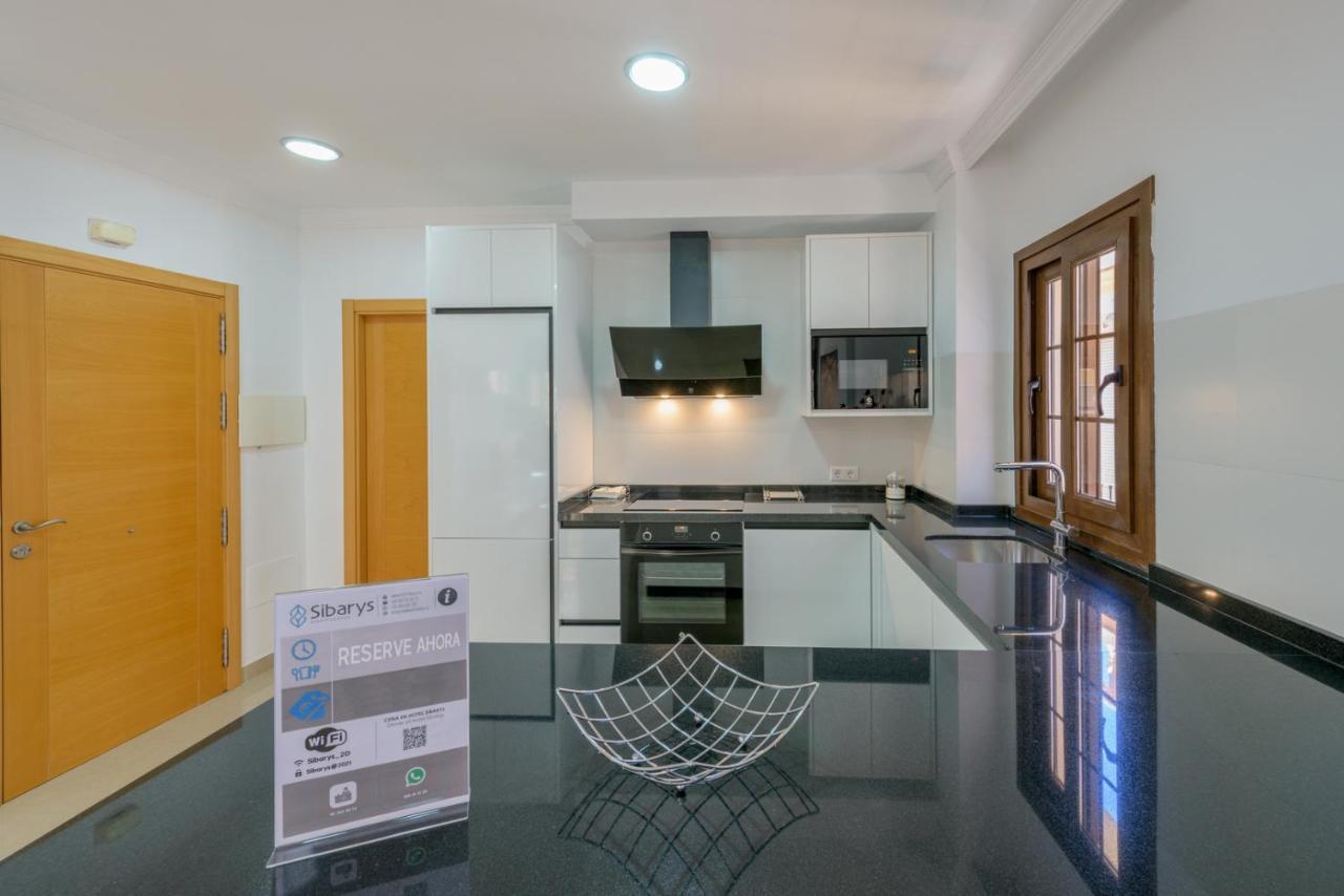 Apartamento Centrico Sibarys - 2 Dormitorios- Calle Pintada เนร์คา ภายนอก รูปภาพ